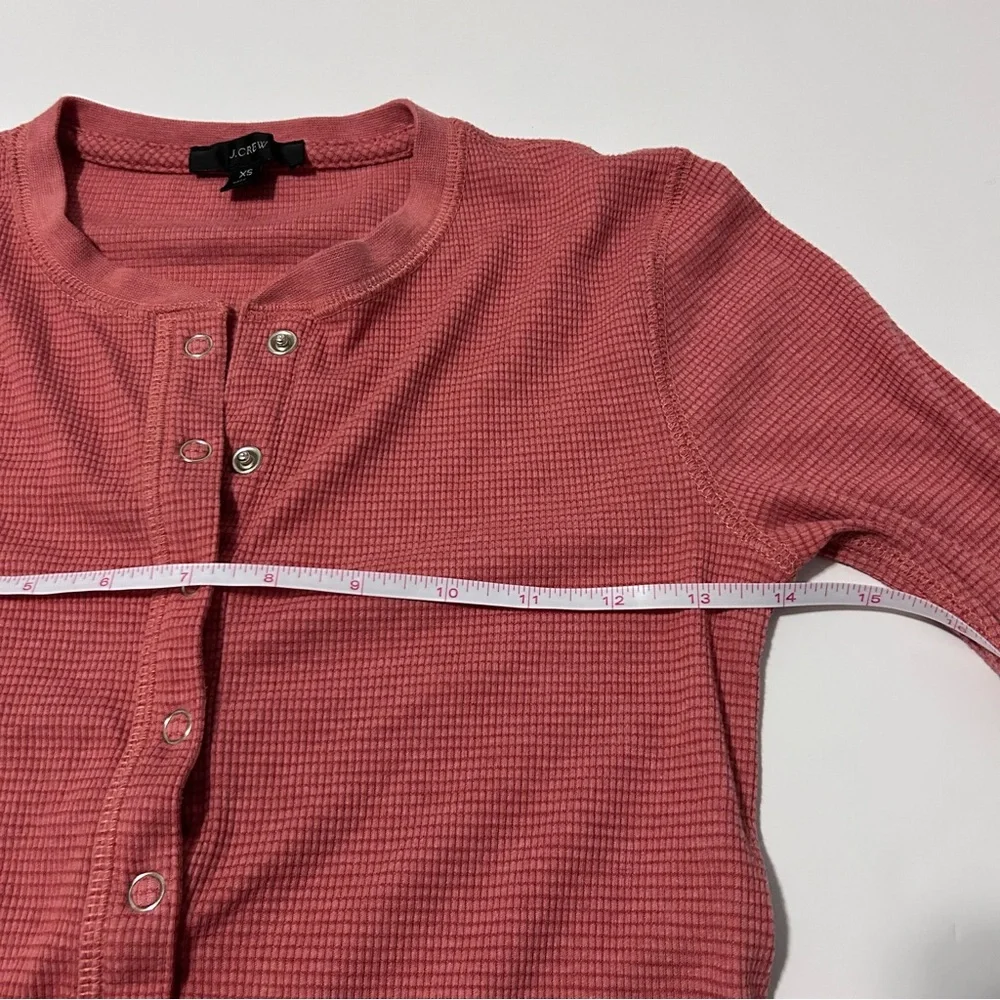 J. Crew Women’s Lightweight Waffle Henley Top Button Up Base Layer Coral Pink XS - Picture 11 of 16